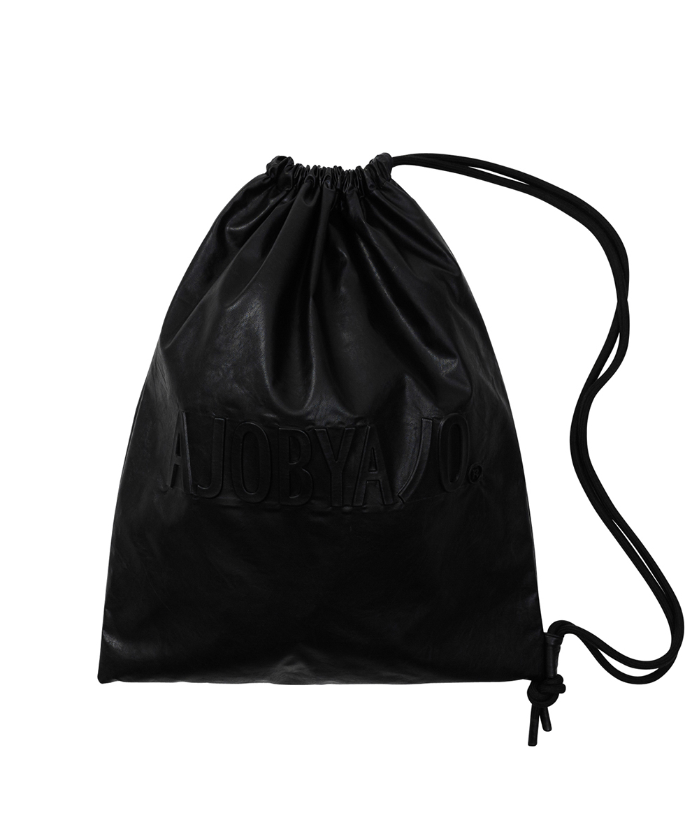 아조바이아조 Vegan Leather Logo Embossed String Bag (BLACK)