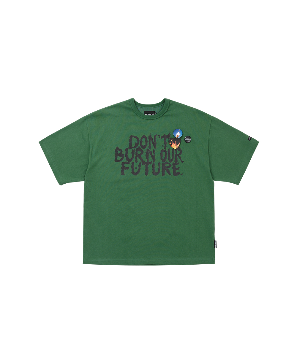 AJO BY AJO아조바이아조 [23 S/S RENEWAL] DBOF Logo T-Shirt [GREEN]