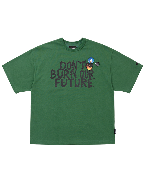 아조바이아조 (23 S/S RENEWAL) DBOF Logo T-Shirt (GREEN)